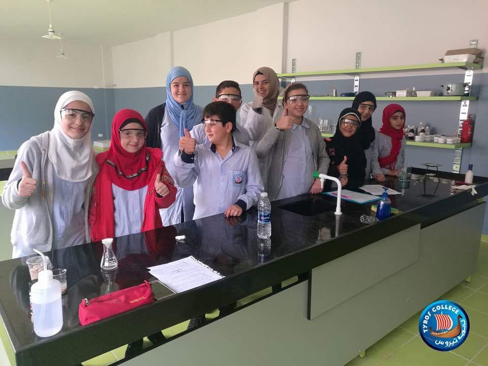 تعلن ثانوية تيروس بفرعيها الإنكليزي والفرنسي عن إستمرار التسجيل للعام الدراسي القادم 2018-2019